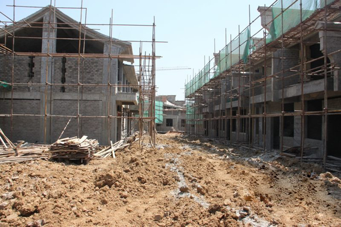 ���̰���